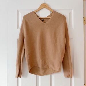 Uniqlo V-Neck Tan Sweater